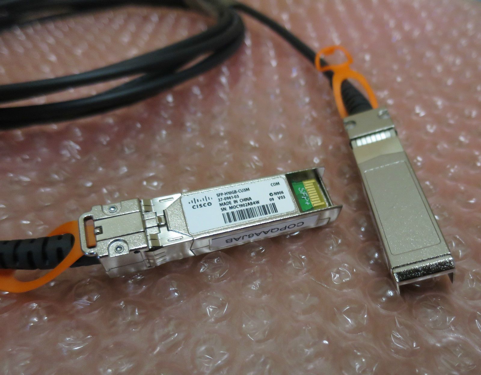 Cable transceiver stacking CISCO STP-H10GB-CU3M SFP + COOPER TWINAXIAL CABLE 3 metros